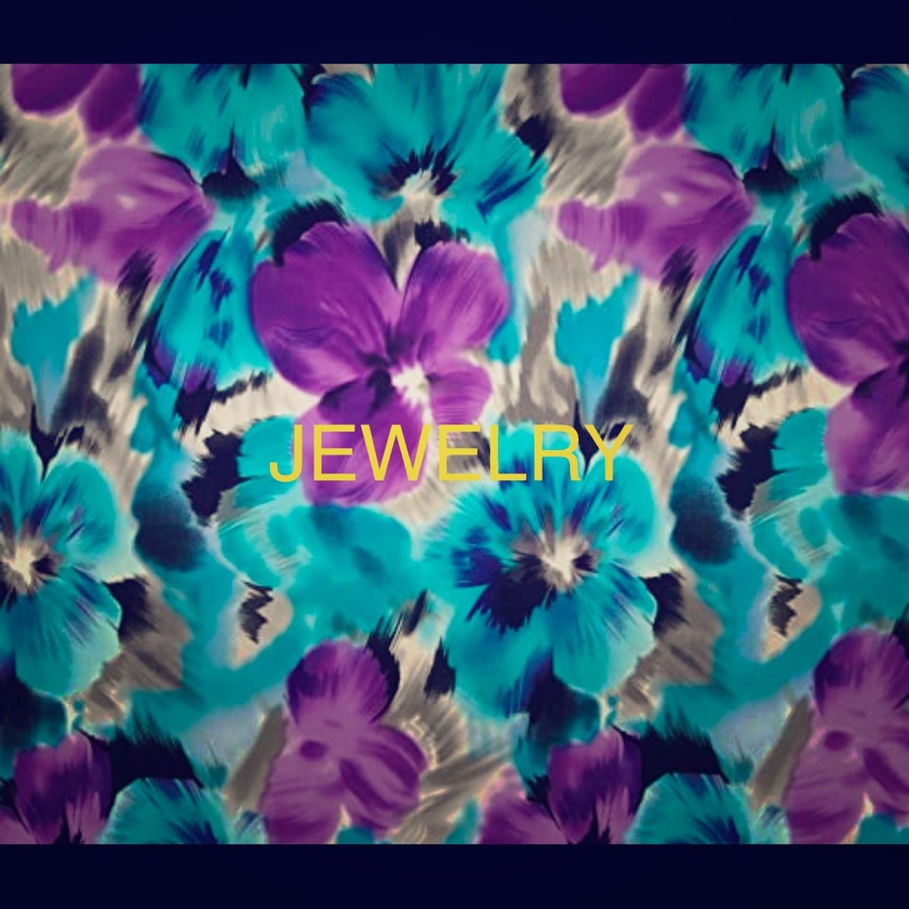Tons of jewelry